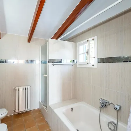 Holiday home Binigo