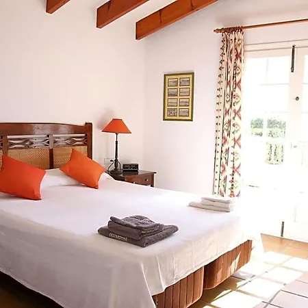 Holiday home Binigo *
